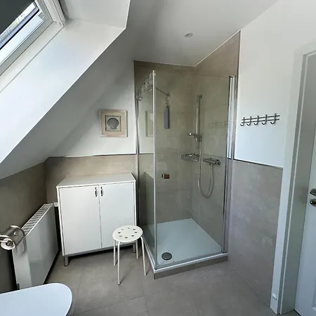 Zauber - Haus 2 Caprasse